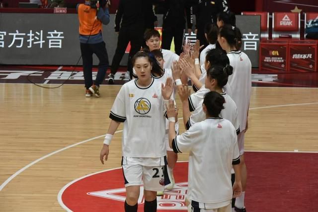 日本尹人综合香蕉在线观看